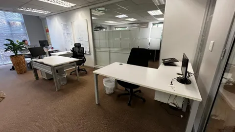 WhatsApp Image 2025-12-01 at 08.24.10.